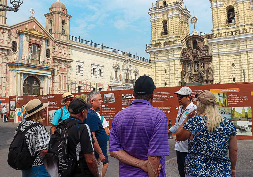 City tour in lima